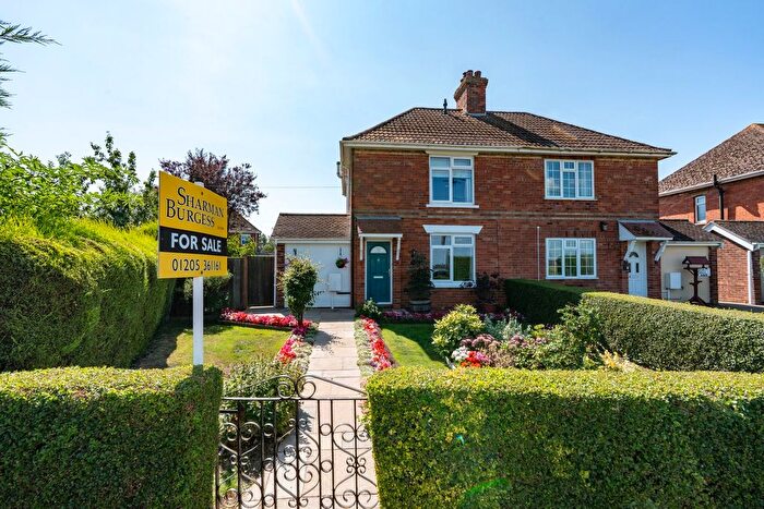 2 Bedroom Semi-Detached House For Sale In Causeway, Wyberton, Boston, PE21