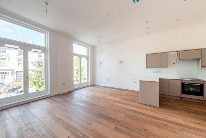 1 Bedroom Apartment To Rent In Haverstock Hill, London, NW3