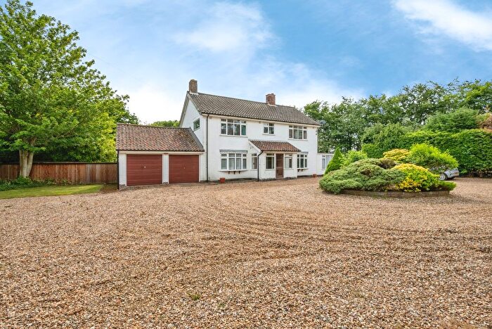 4 Bedroom Land For Sale In Carr Lane, Roughton, Norwich, Norfolk, NR11
