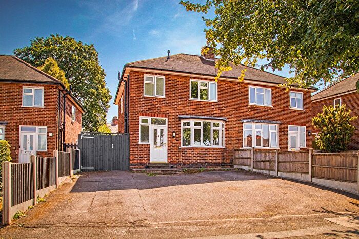3 Bedroom Property For Sale In Burlington Way, Mickleover, Derby, DE3