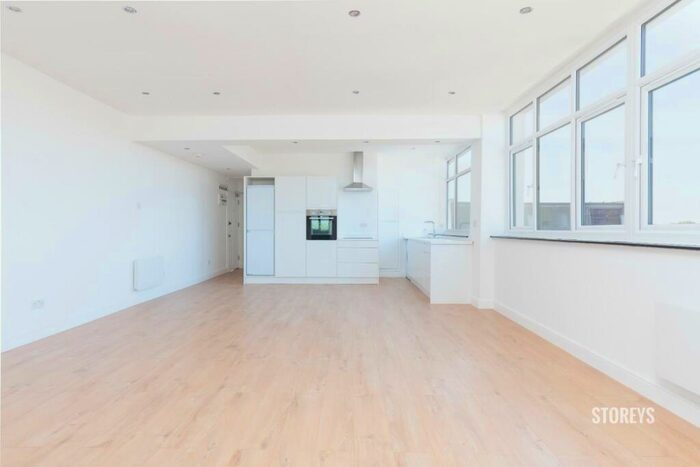 2 Bedroom Apartment To Rent In Forest House, South Woodford, London, E18