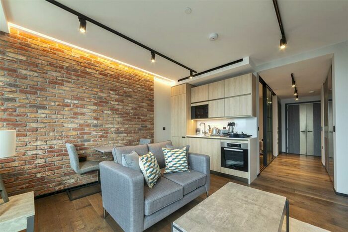 Apartment To Rent In Hewett Street, London, EC2A