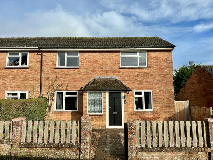 3 Bedroom Semi-Detached House For Sale In Church Close, Bourton, Gillingham, Dorset, SP8