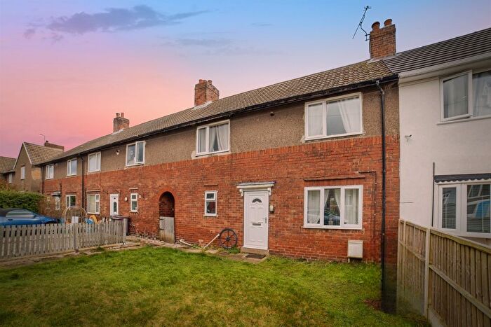 3 Bedroom Terraced House For Sale In Hartington Street, Langwith, Mansfield, NG20