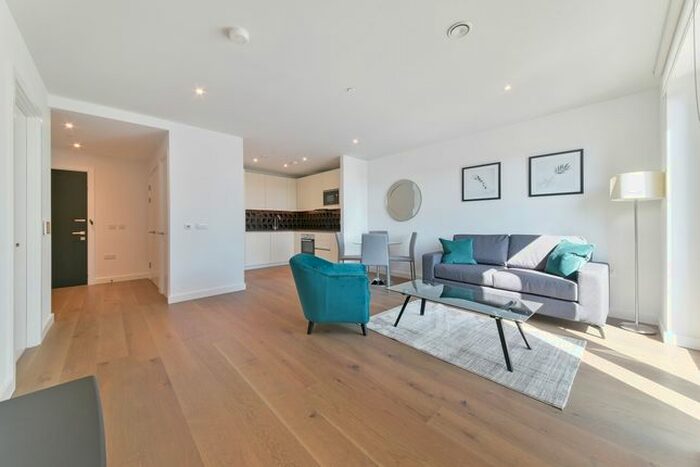 1 Bedroom Flat To Rent In Heygate Street, Walworth, London, SE17