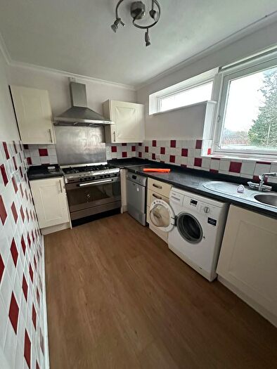 3 Bedroom Maisonette To Rent In Amberry Court, Harlow, CM20