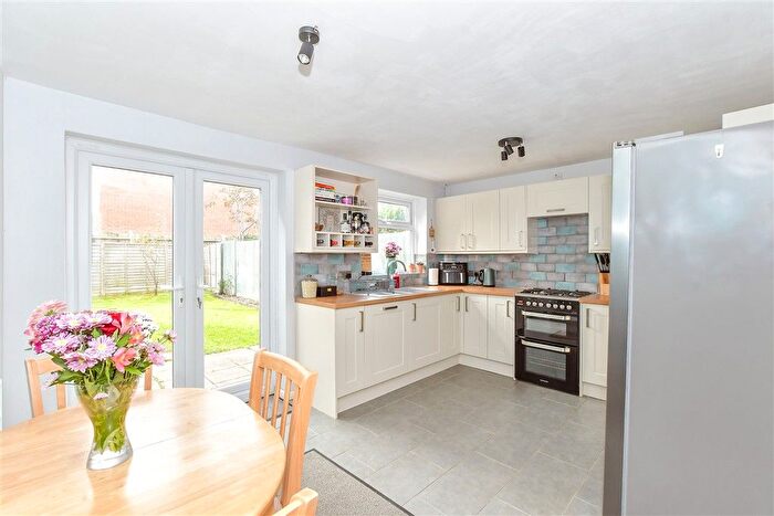 3 Bedroom Semi-Detached House For Sale In Churchwood Drive, Tangmere, Chichester, West Sussex, PO20