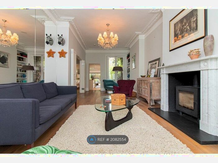 5 Bedroom Terraced House To Rent In Gateley Road, London, SW9