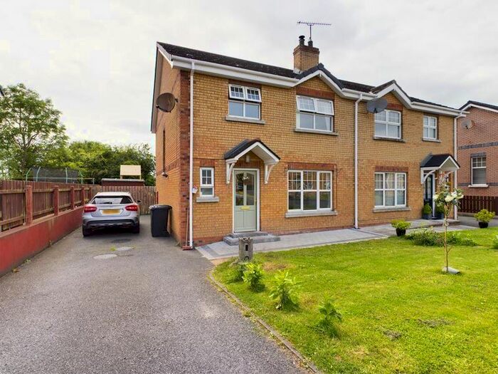 3 Bedroom Semi-Detached House For Sale In Ashleigh Grove, Rathfriland, Newry, BT34