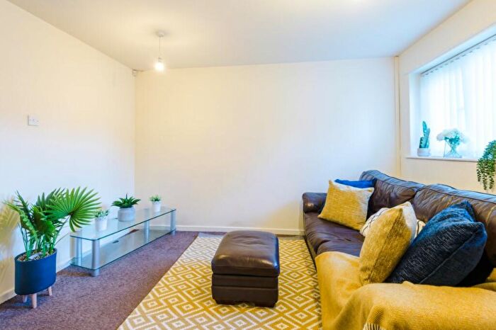 1 Bedroom Terraced House To Rent In Saturn Grove, Salford, M6
