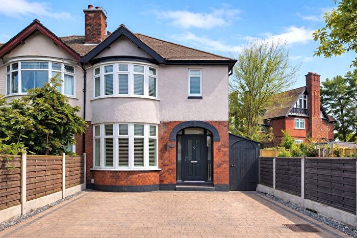 3 Bedroom Semi Detached House For Sale In Queensville Avenue, Stafford, Staffordshire, ST17