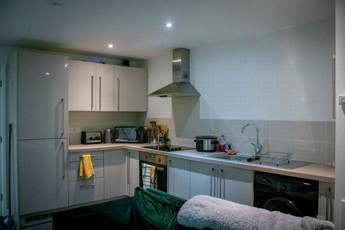 2 Bedroom Flat To Rent In Robey Court, Lincoln, LN5