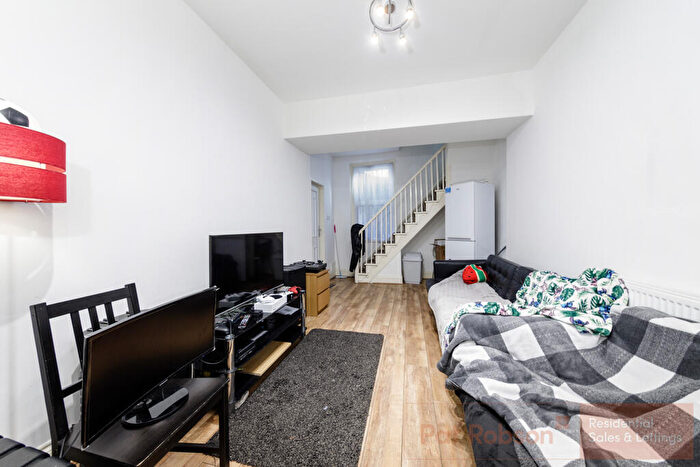 6 Bedroom Apartment To Rent In Heaton Road, Heaton, Newcastle-Upon-Tyne, NE6