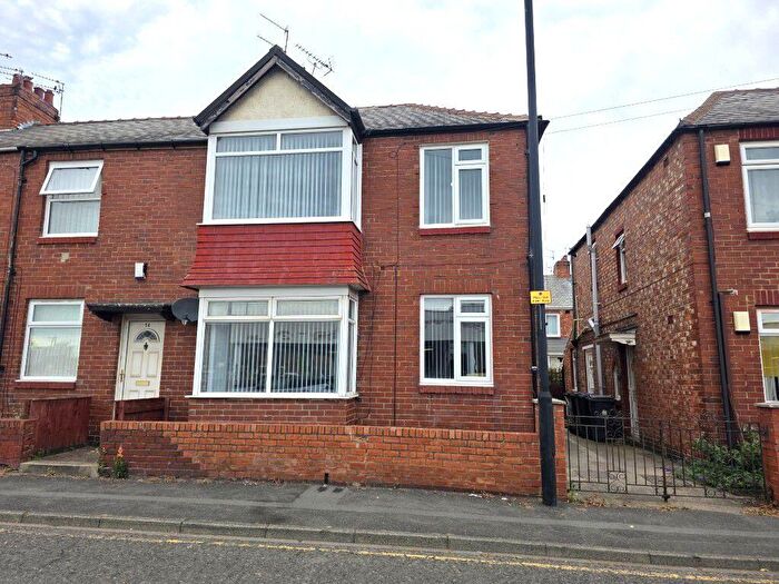 2 Bedroom Flat To Rent In Elton Street East, Wallsend - Two Bedroom First Floor Flat, NE28