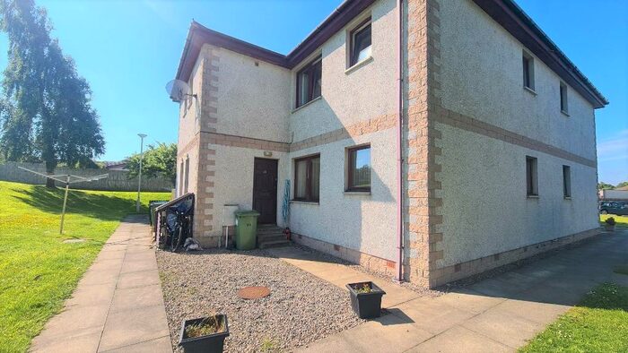 2 Bedroom Flat To Rent In Miller Road, Inverness, IV2