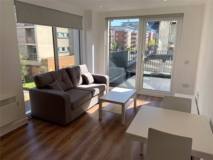1 Bedroom Flat To Rent In The Gateway, Trafford Road, Salford, M5