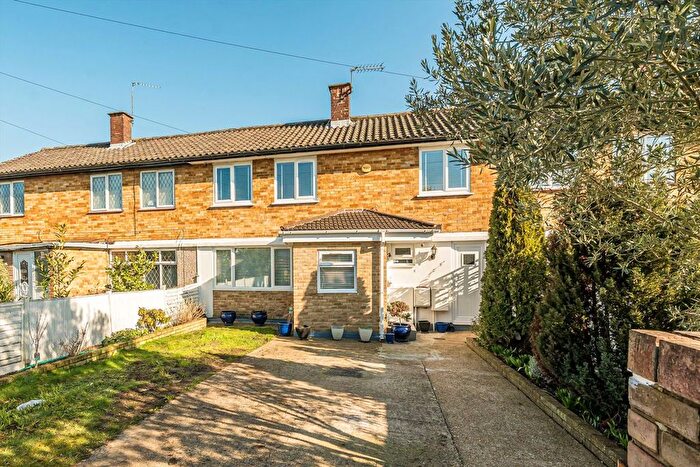 3 Bedroom Property To Rent In Saxon Avenue, Feltham, TW13