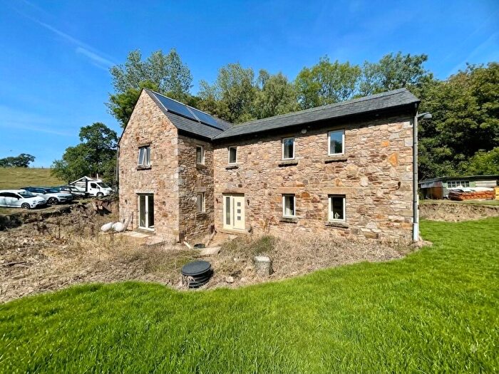 3 Bedroom Detached House For Sale In Preston New Road, Samlesbury, Preston, Lancashire, PR5