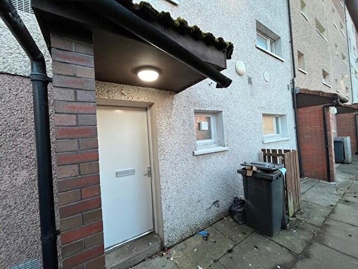 1 Bedroom Flat To Rent In Swallowtail Court, Dundee, DD4