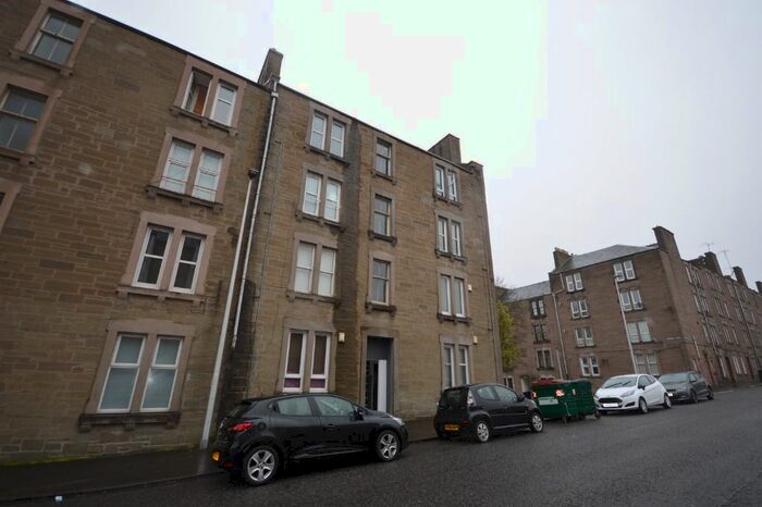1 Bedroom Flat To Rent In Pitfour Street, Lochee West, Dundee, DD2