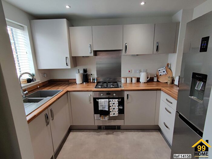 2 Bedroom Semi-Detached House For Sale In Mercer Avenue, Worcester, Worcestershire, WR5