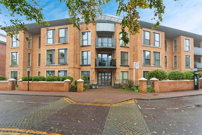 2 Bedroom Retirement Property For Sale In Stratford Road, Shirley, Solihull, B90