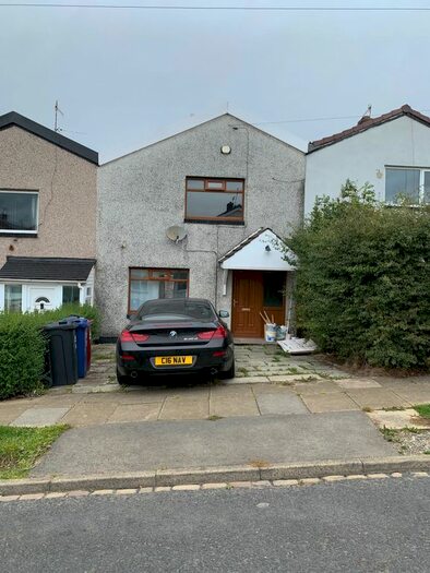 2 Bedroom Property To Rent In Slaidburn Avenue, Burnley, BB10