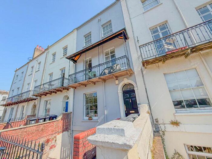 1 Bedroom Apartment To Rent In Frederick Place, Clifton, Bristol, BS8