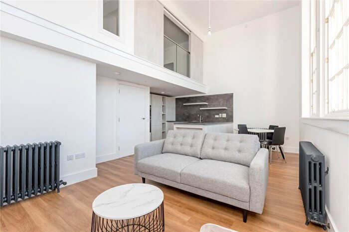 1 Bedroom Apartment To Rent In Boroughmuir, Viewforth, Edinburgh, EH10