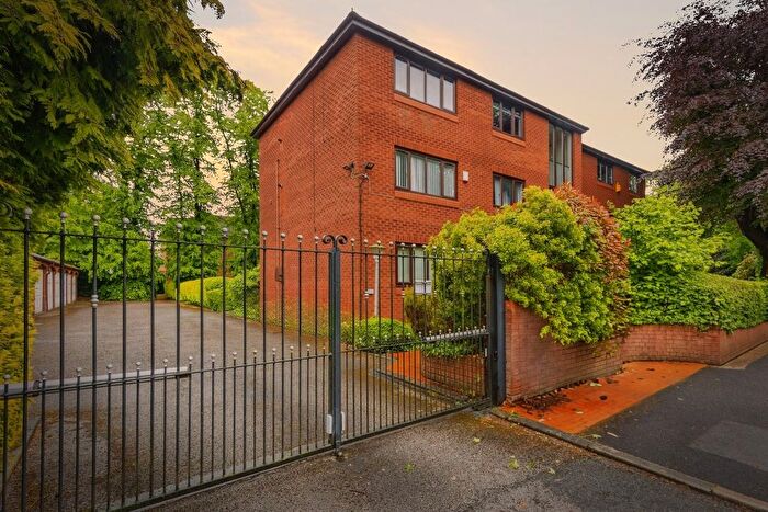 2 Bedroom Flat For Sale In Arundale Avenue, Manchester, Greater Manchester, M16