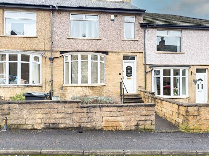 3 Bedroom Terraced House For Sale In James Street, Brighouse, HD6