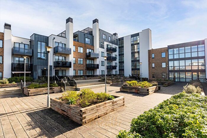 2 Bedroom Flat For Sale In Russells Crescent, Russell Square Russells Crescent, RH6