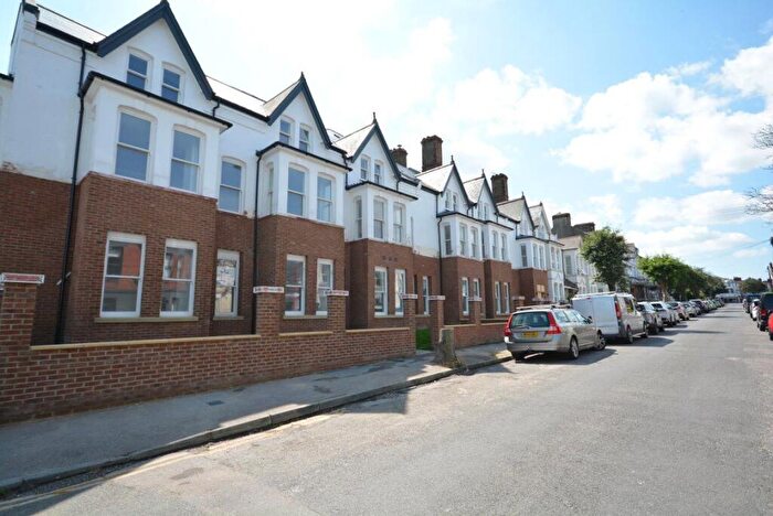 2 Bedroom Flat To Rent In Norfolk Road, Margate, CT9