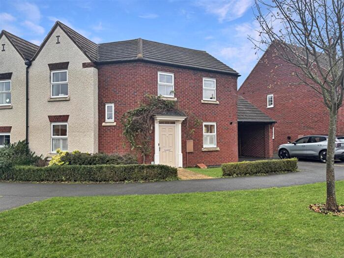 3 Bedroom Semi-Detached House For Sale In Wright Close, Whetstone., LE8