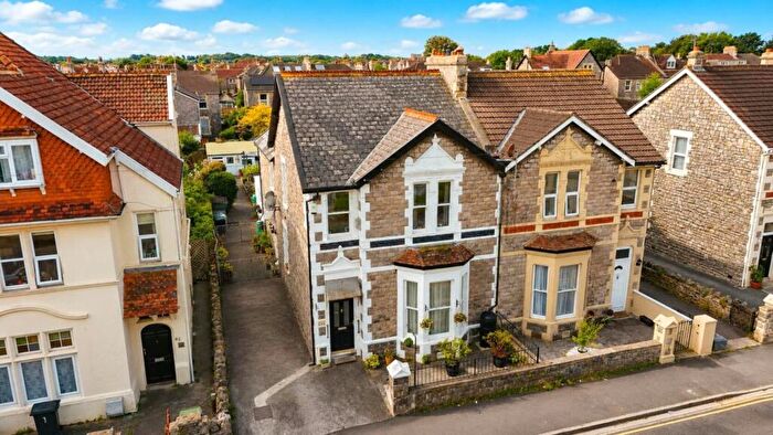 5 Bedroom Semi Detached House For Sale In Severn Road, South Ward, BS23