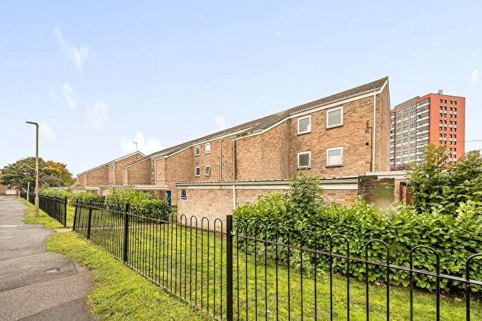 1 Bedroom Flat For Sale In Headington, Oxford, OX3