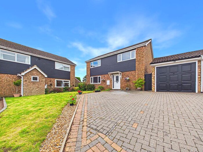 4 Bedroom Detached House For Sale In Whistler Road, Eaton Ford, St. Neots, PE19