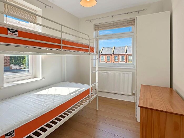 4 Bedroom Detached House For Sale In Coldhams Lane, Cambridge, CB1