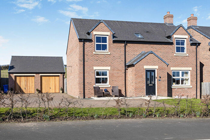 4 Bedroom Detached House For Sale In Somerset Avenue, Peters Mill, NE66