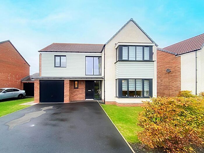 4 Bedroom Detached House For Sale In Rowchester Way, Holystone, Newcastle Upon Tyne, NE27