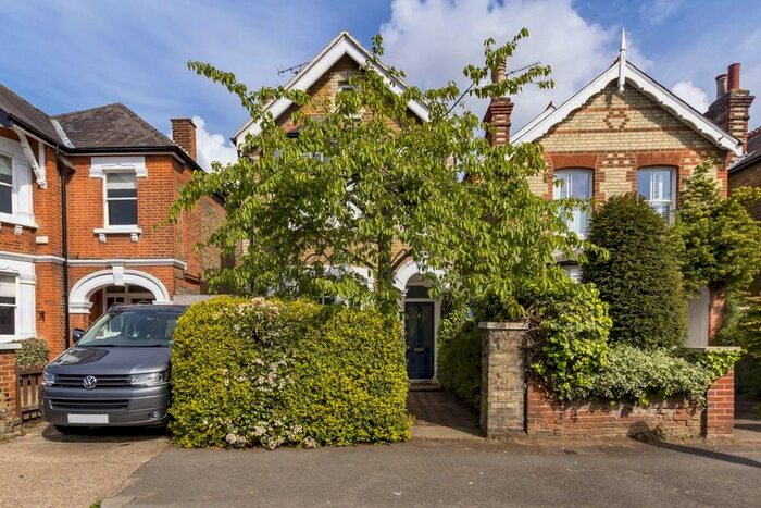 3 Bedroom Property To Rent In Durlston Road, Kingston Upon Thames, KT2