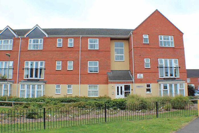2 Bedroom Apartment To Rent In Verney Road, Banbury, Oxfordshire, OX16