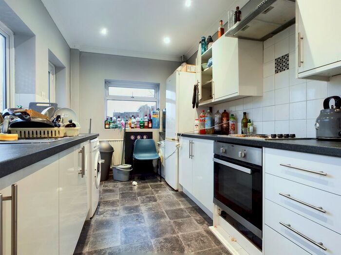 4 Bedroom Terraced House To Rent In Ladysmith Road, Brighton, BN2
