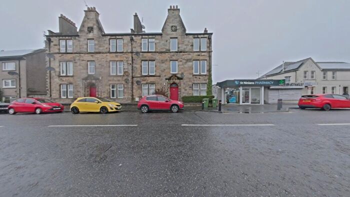 2 Bedroom Flat To Rent In Bannockburn Road, St. Ninians, Stirling, FK7