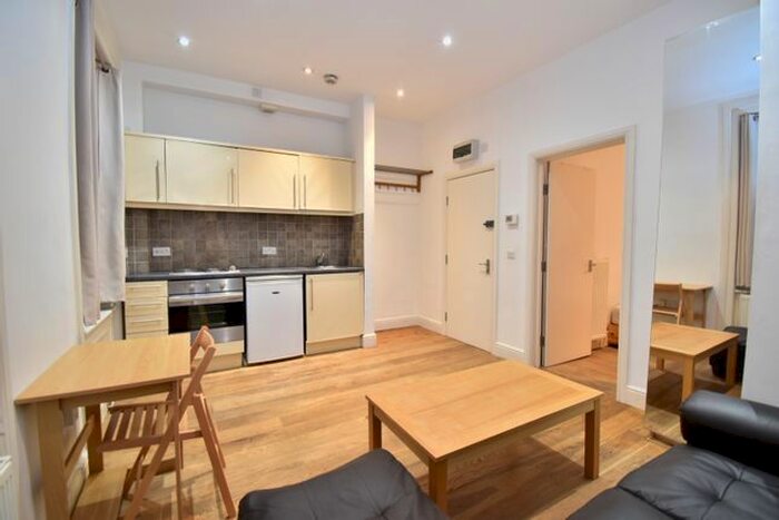 1 Bedroom Flat To Rent In Kentish Town Road, Camden, NW1