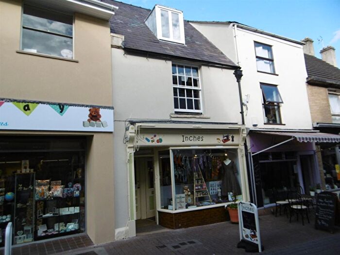 2 Bedroom Maisonette To Rent In Parsonage Street, Dursley, GL11