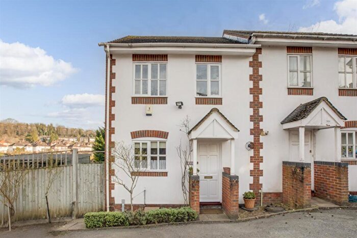 2 Bedroom Semi Detached House For Sale In Totteridge Road, High Wycombe, HP13