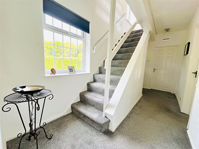 3 Bedroom Detached House For Sale In De Quincey Road, West Timperley, Altrincham, WA14