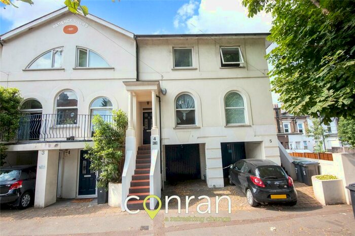 4 Bedroom End Of Terrace House To Rent In Marischal Road, Lewisham, SE13