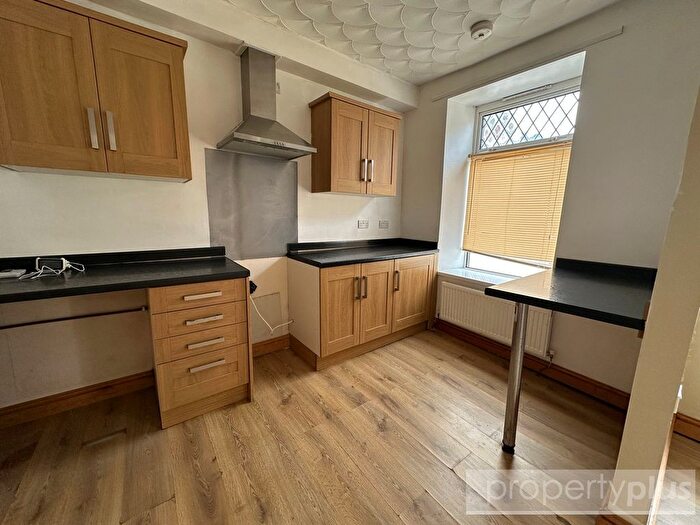 2 Bedroom End Of Terrace House To Rent In Trehafod Road, Pontyprid -, Pontypridd, CF37